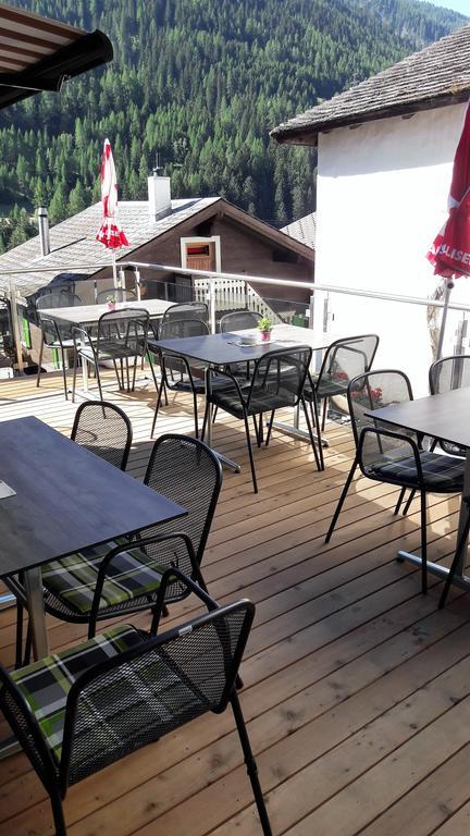 Hotel-Restaurant Drei Tannen Bellwald Εξωτερικό φωτογραφία